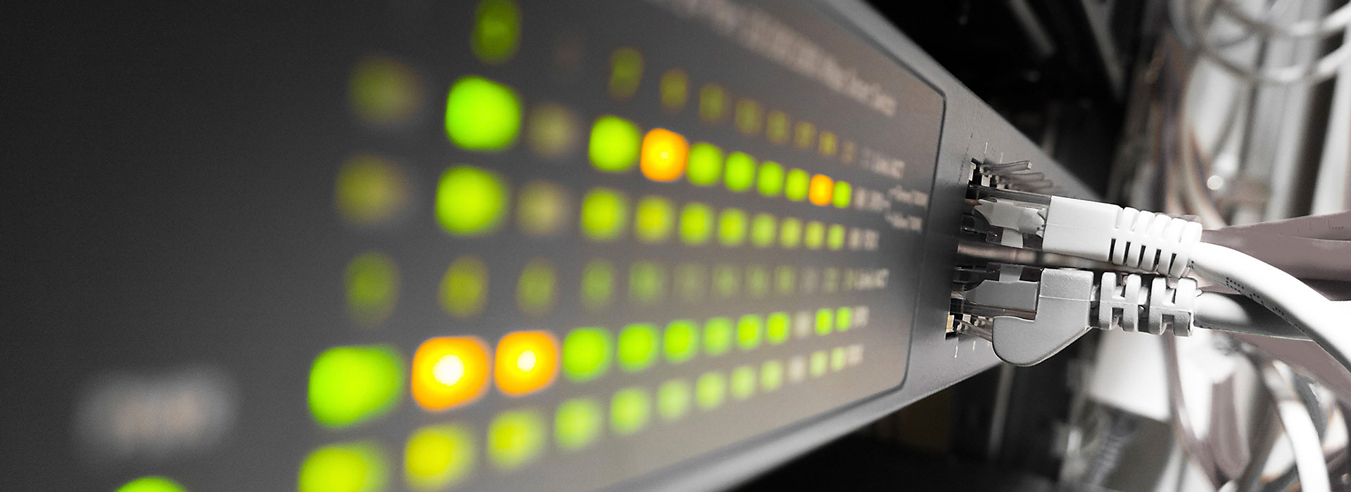 راه اندازی زیرساخت آی تی مزید با تیم هینزا