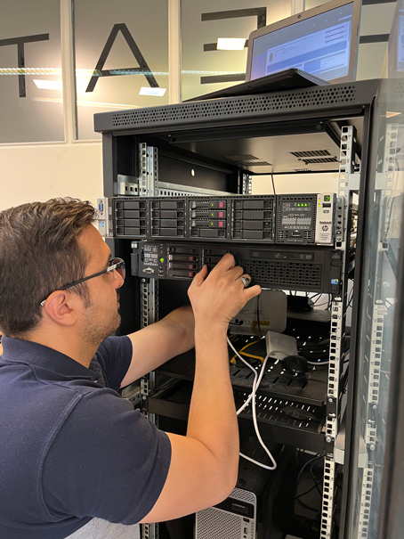 مدیریت سرور